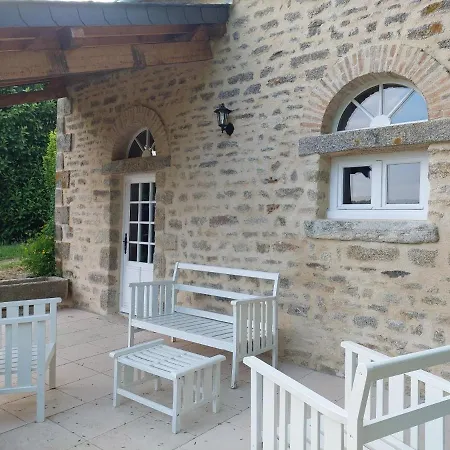 Manoir De La Chapelle Couette-café 3*