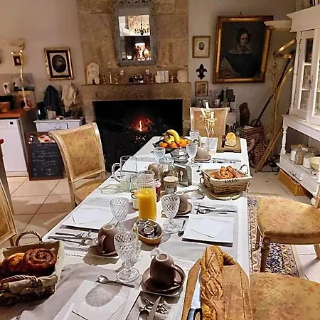 לינה וארוחת בוקר Manoir De La Chapelle