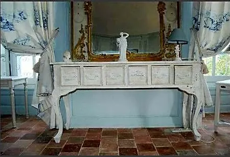 Manoir De La Chapelle 3* אלנסון