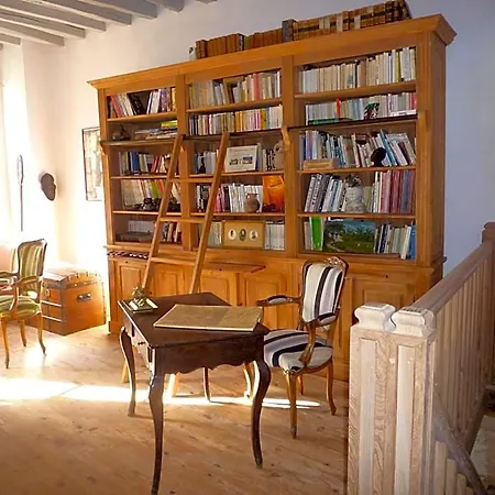 לינה וארוחת בוקר Manoir De La Chapelle אלנסון