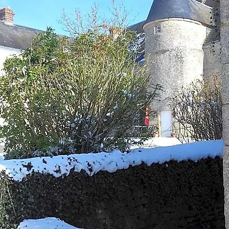 Manoir De La Chapelle Bed and Breakfast
