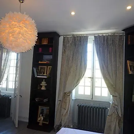Manoir De La Chapelle לינה וארוחת בוקר