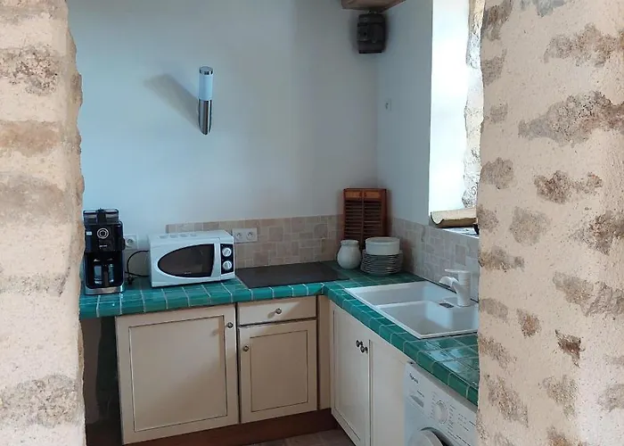 Manoir De La Chapelle Bed & Breakfast 3*