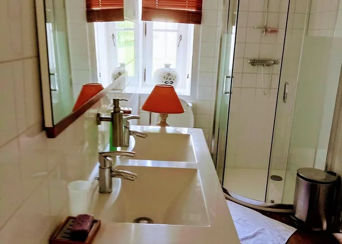 Manoir De La Chapelle Bed & Breakfast Conde-sur-Sarthe