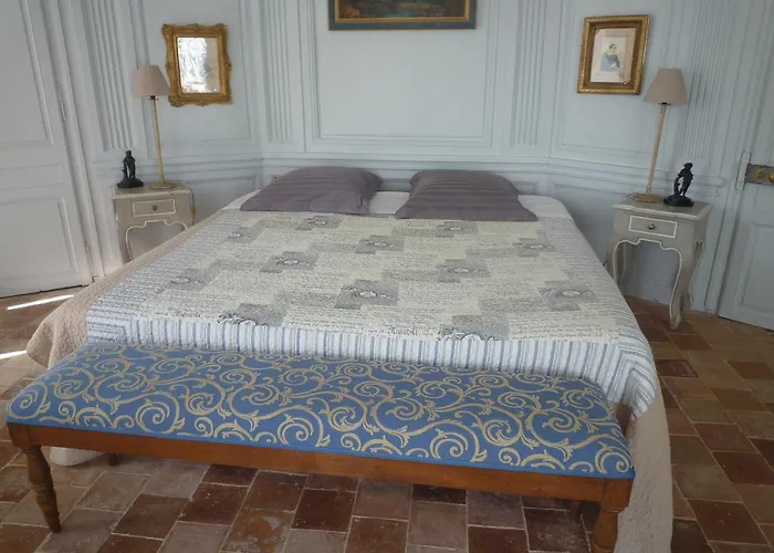 Manoir De La Chapelle Bed & Breakfast 3*